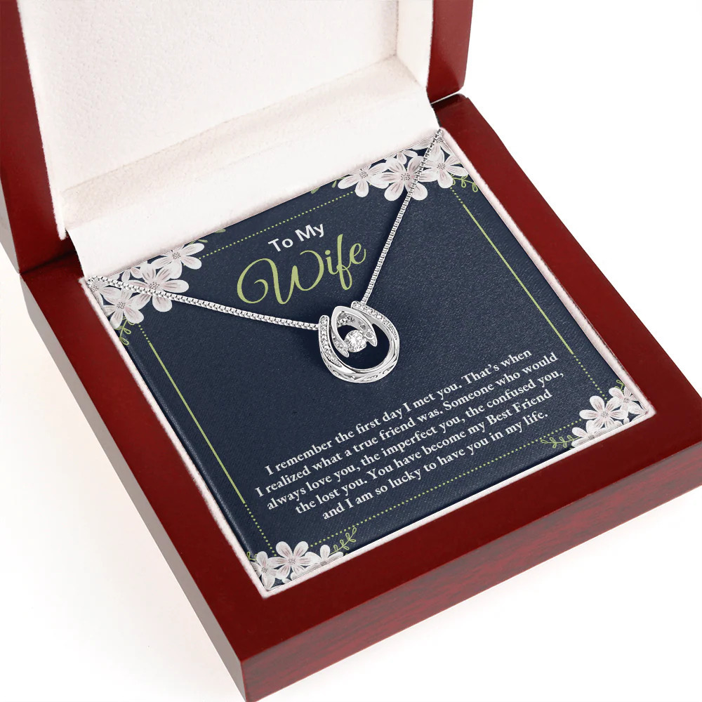 Wife True Friend Lucky Horseshoe Necklace Luxury Box